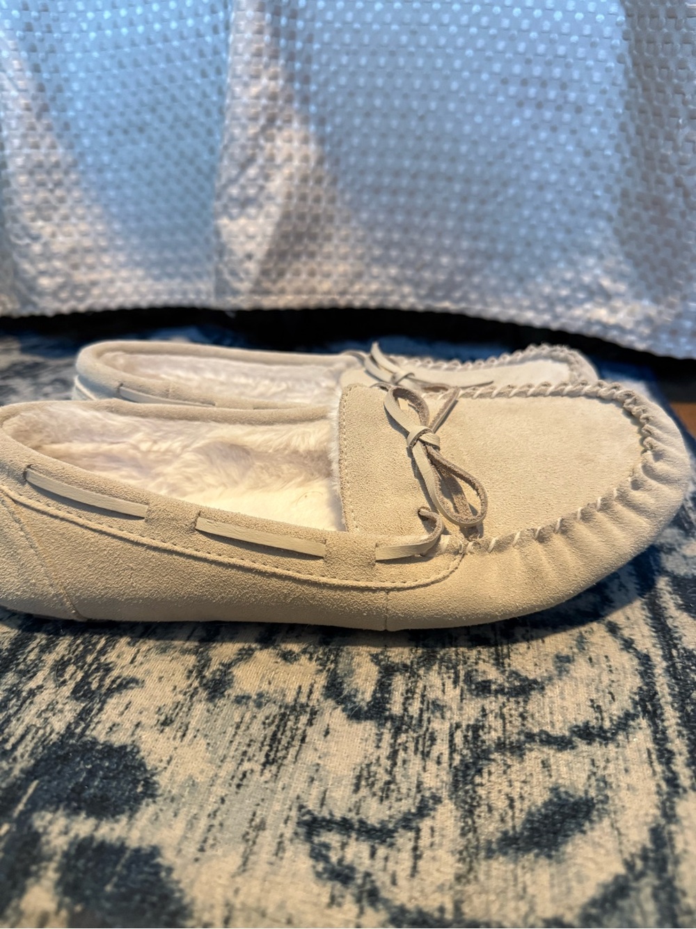 Auden Cream Faux-Shearling Moccasin Slippers